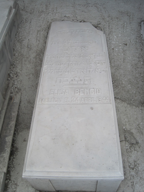 Stèle de bengio elisa