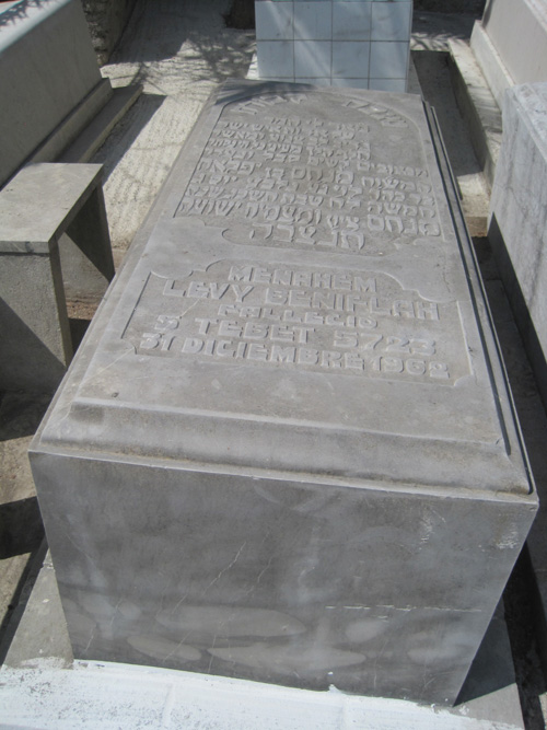 Stèle de beniflah menahem