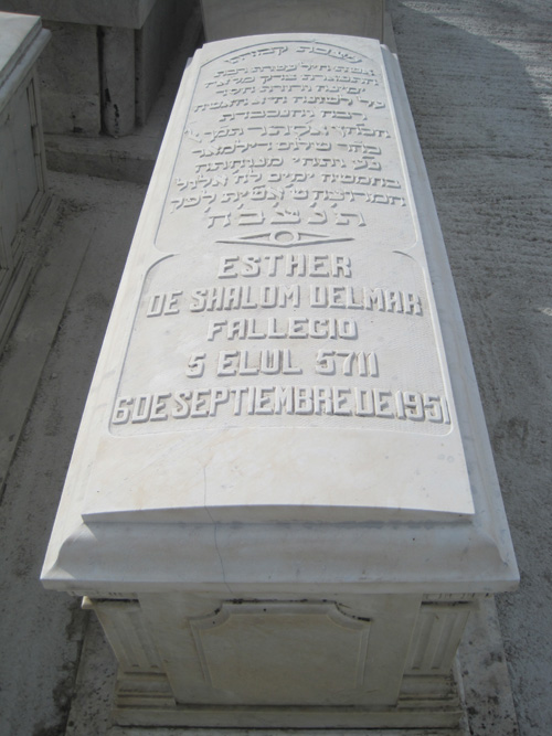 Stèle de delmar esther