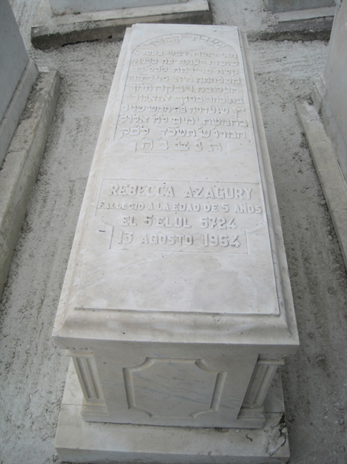 Stèle de azagury rebeca