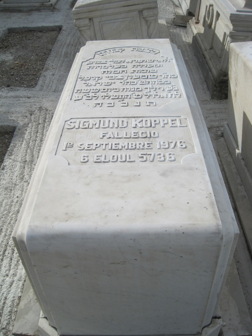 Stèle de koppel sigmund