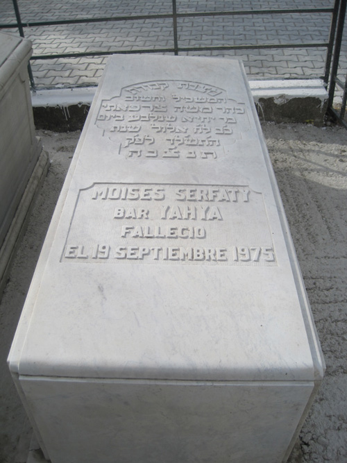 Stèle de serfaty moises