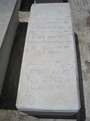 Stèle de pinto estrella