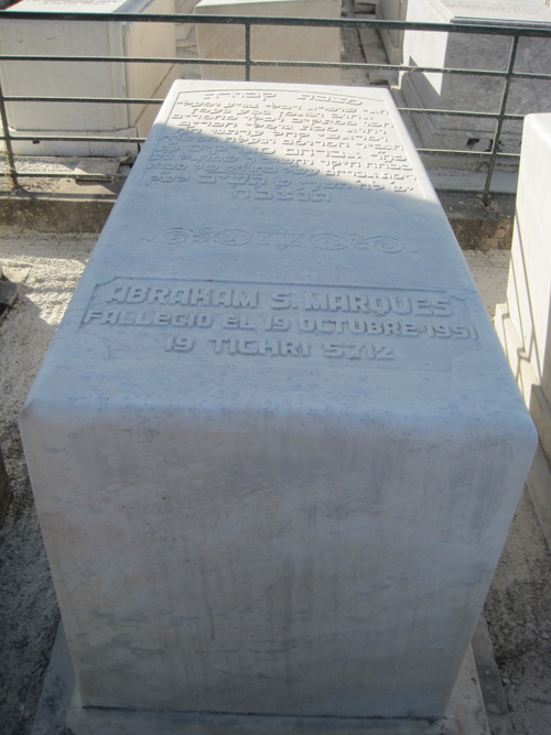 מַצֵּבה פון marques abraham