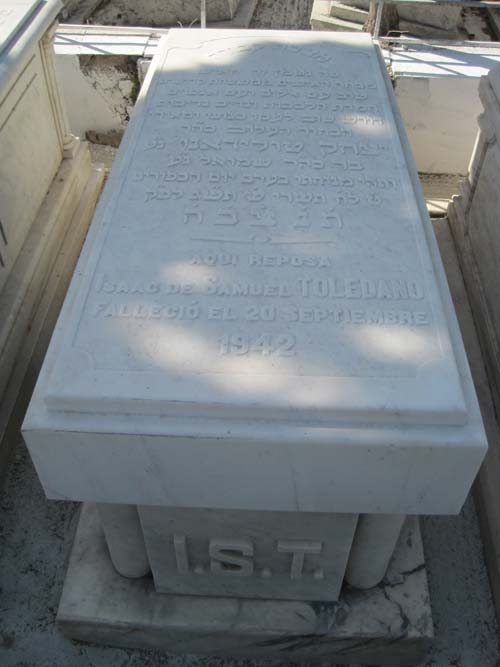 Stèle de toledano isaac