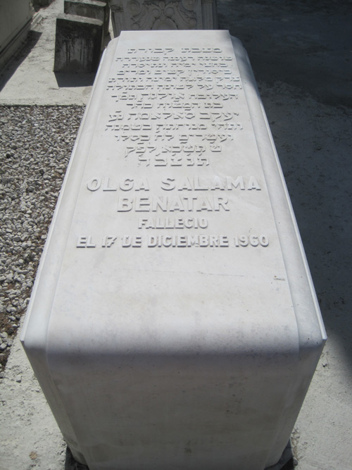 Stèle de salama olga