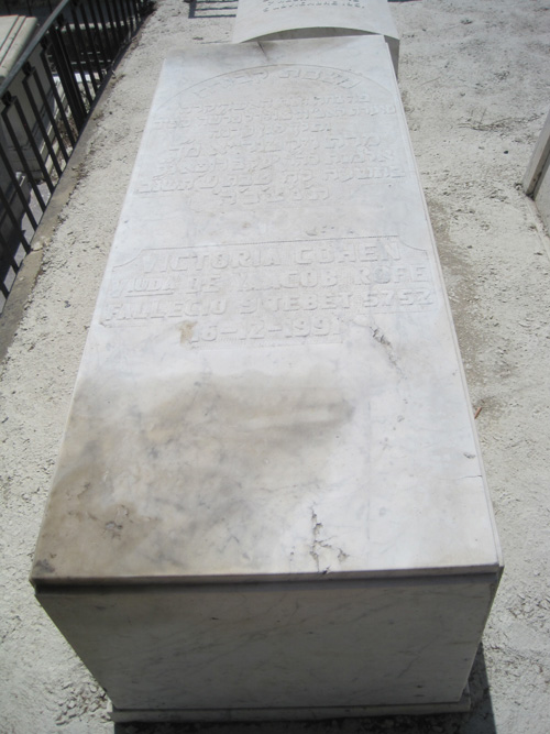 Stèle de COHEN ROFFE VICTORIA