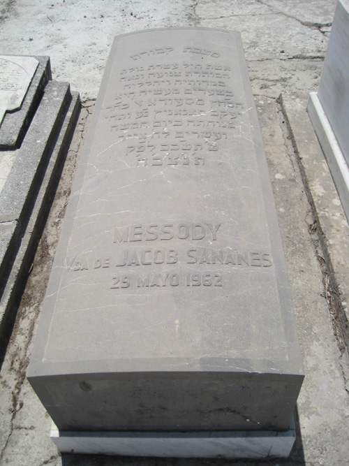 Stèle de sananes messody
