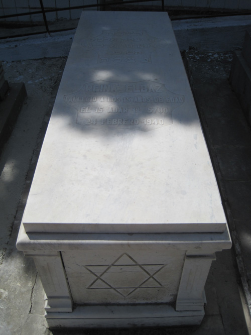 Stèle de elbaz reina
