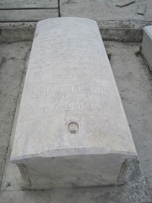 Stèle de medina efraim
