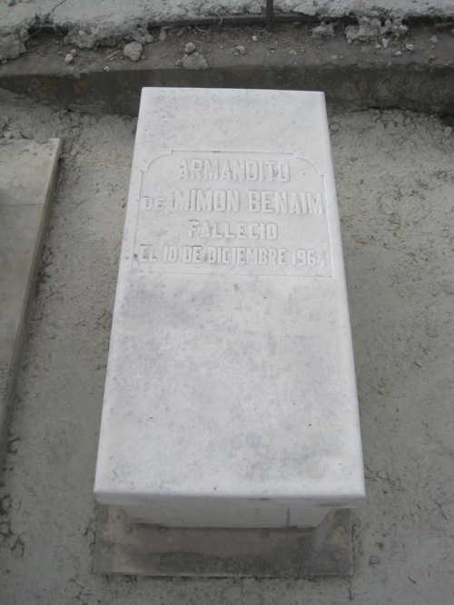 Stèle de benaim armandito