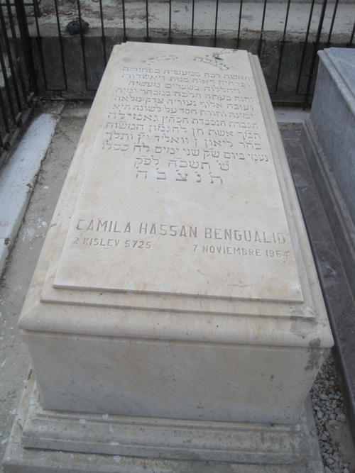 Stèle de hassan camila