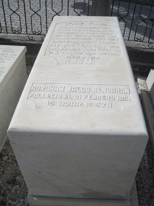 מַצֵּבה פון bendahan abraham