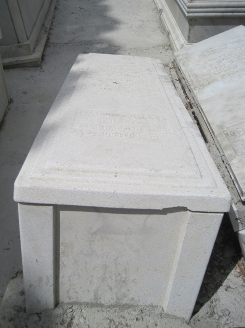 Stèle de bentolila isaac
