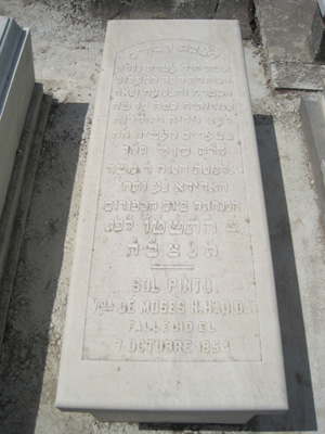 Stèle de pinto sol