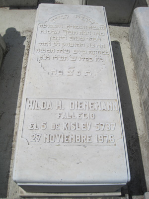 Stèle de dienemann hilda