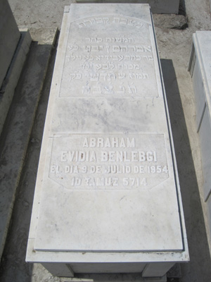 Stèle de benlebgi abraham