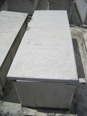 Lápide de laredo moises