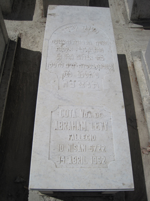 Grabstein von levy cota