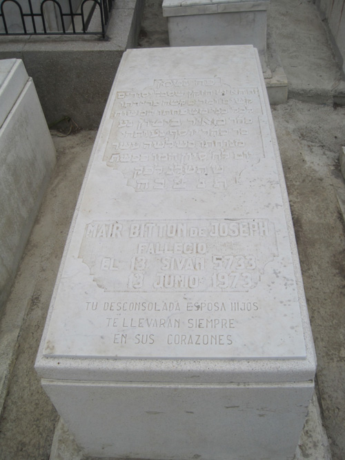 Stèle de bitton mair