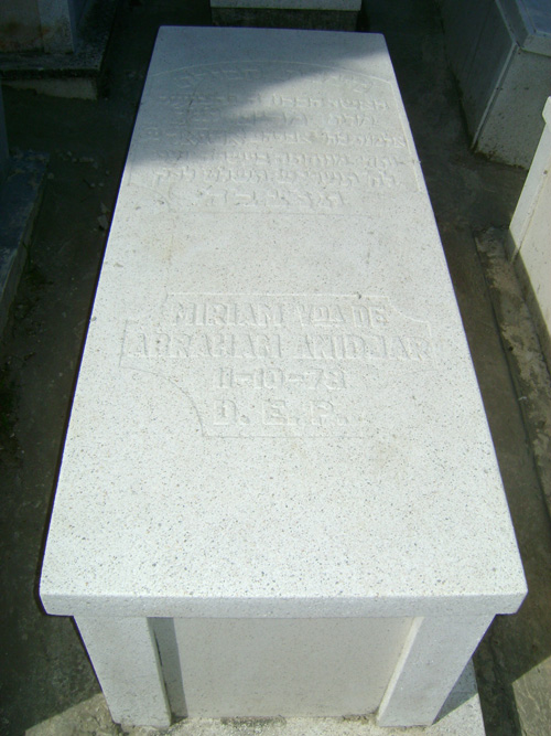 Stèle de anidjar miriam