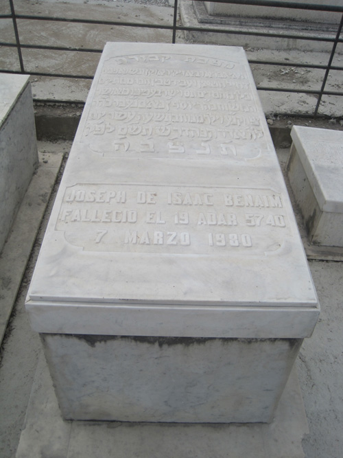 Stèle de benaim yussef