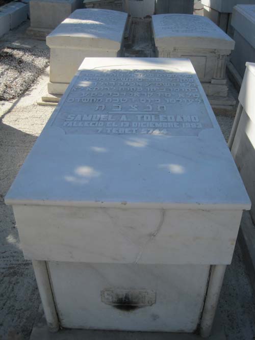 Stèle de toledano samuel