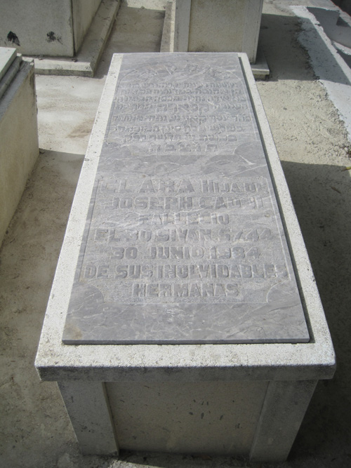 Stèle de cadji clara