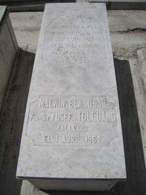 Stèle de bensusan maknin