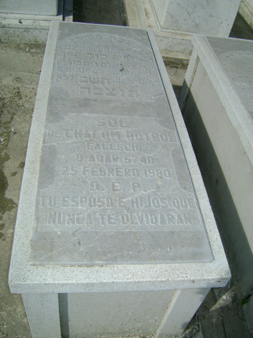 Stèle de botbol sol