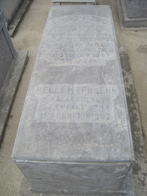 Stèle de marrache nelly