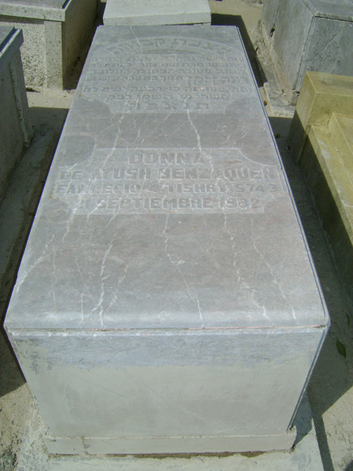 Stèle de benzaquen donna