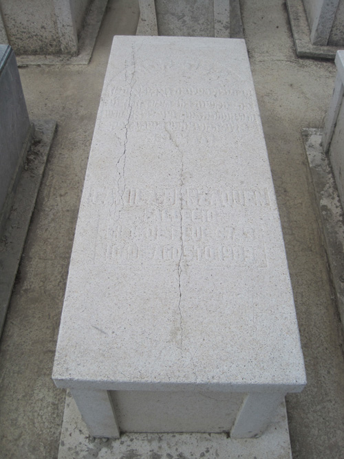 Stèle de benzaquen camila