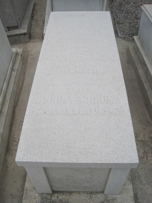 Stèle de serruya revoq moshe