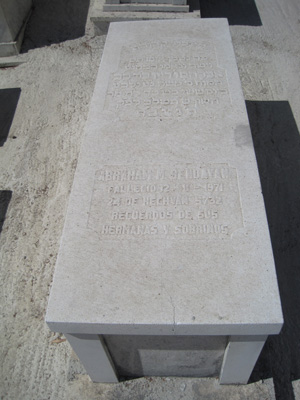 Lápide de bendayan abraham
