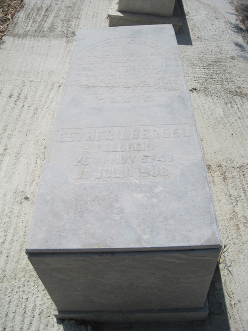 Grabstein von abergel esther