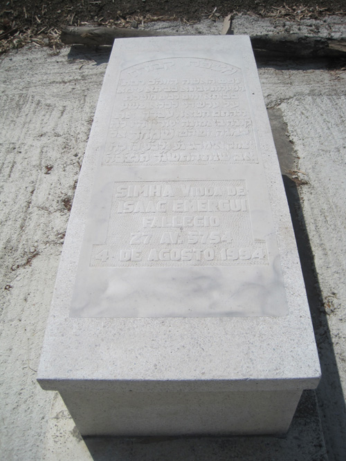 Stèle de emergui simy