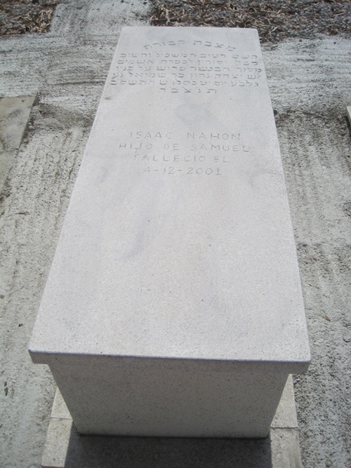 Stèle de nahon isaac