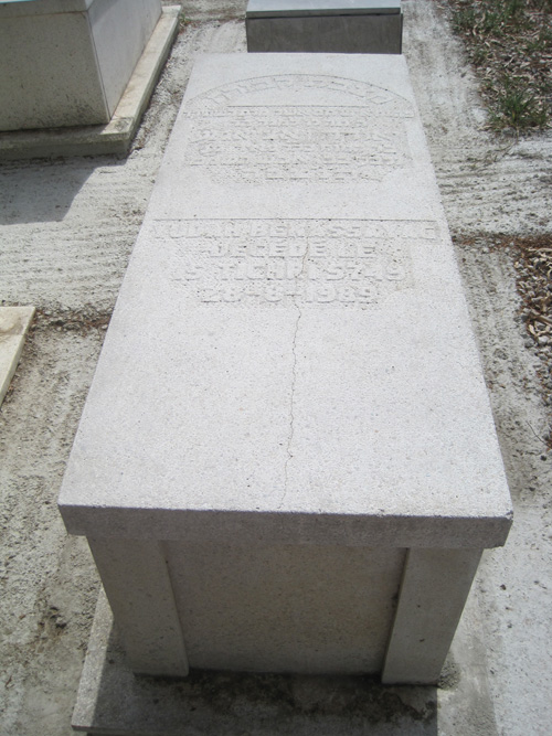Stèle de benassayag yudah