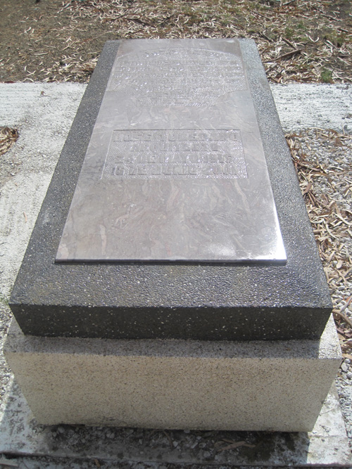 Stèle de toledano jose