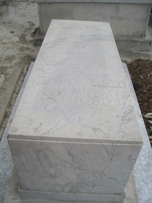 Lápide de hadida leon