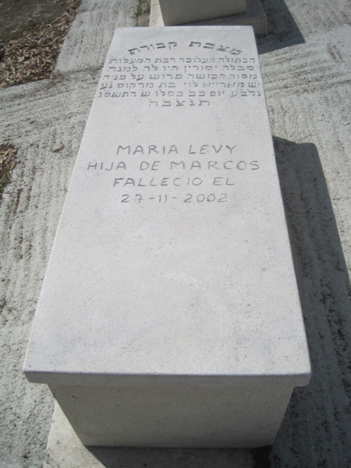 Stèle de levy maria