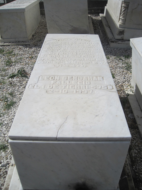 Stèle de bendahan leon