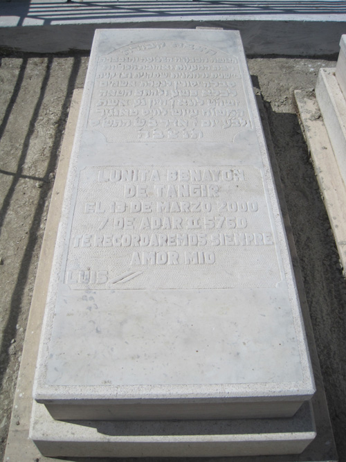 Stèle de benhayon louna