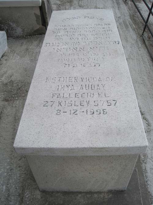 Stèle de auday esther
