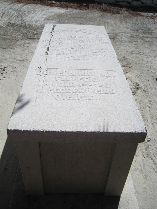 Stèle de nidam joseph