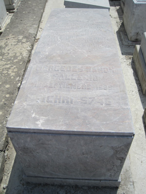 Stèle de nahon mercedes