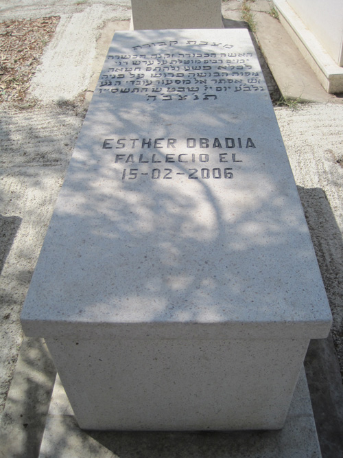 Grafsteen van obadia esther