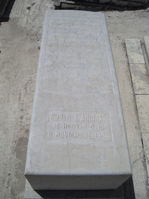 Stèle de anidjar ruben