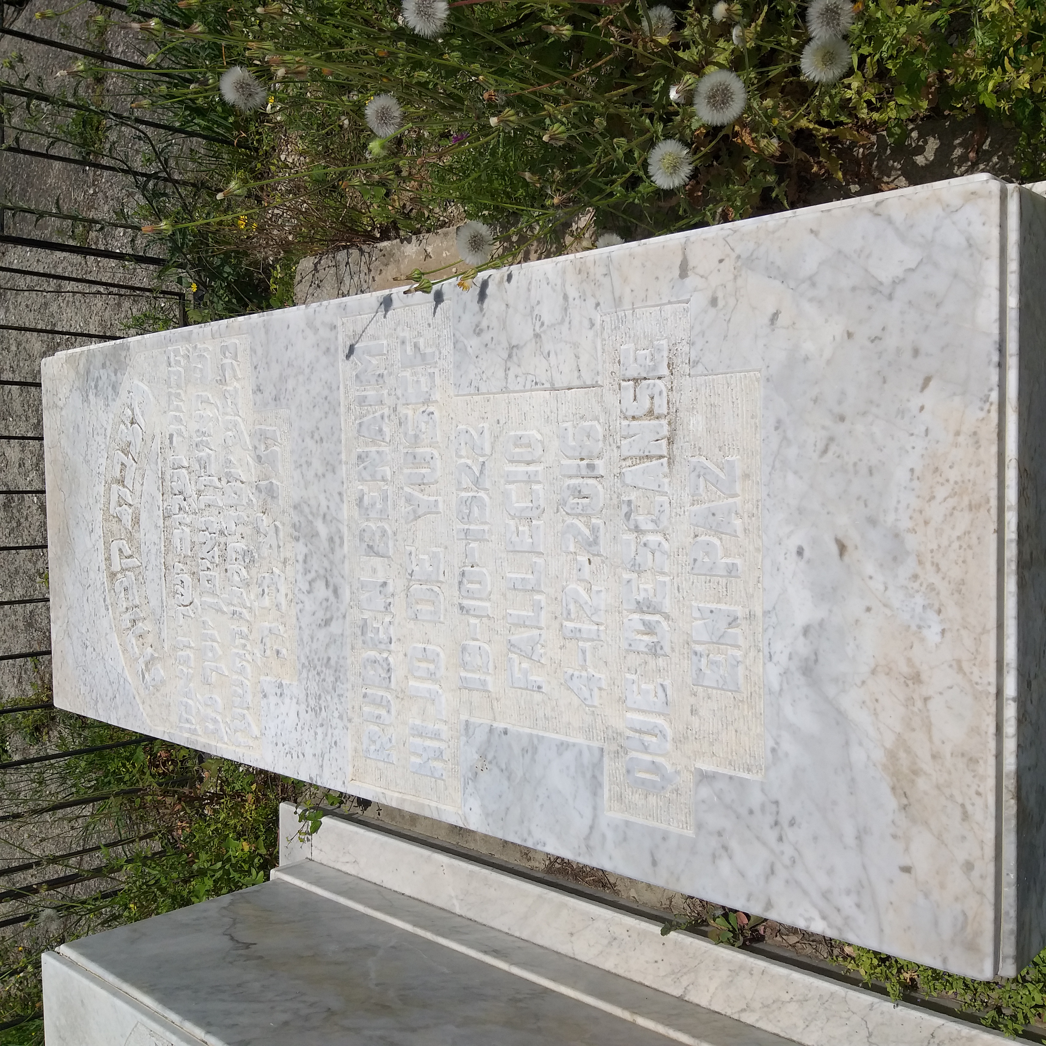 Stèle de benaim ruben